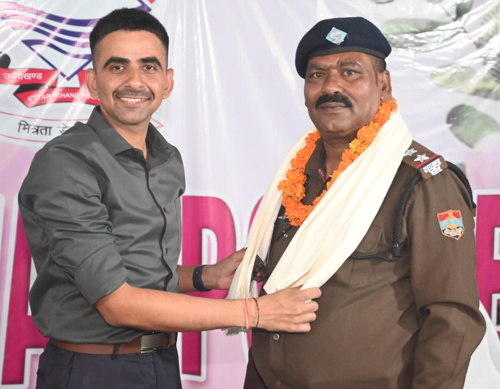 सेवानिवृत हुए सदस्यों को हरिद्वार पुलिस ने दी यादगार विदाई