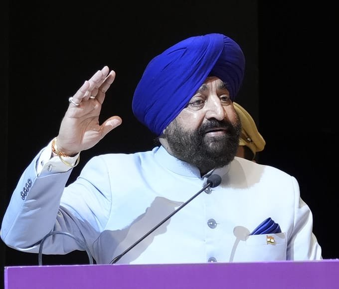 राज्यपाल ने किया ग्राफिक एरा डीम्ड विश्वविद्यालय में आयोजित ड्ल्यूएसडीएम-2025 का समापन