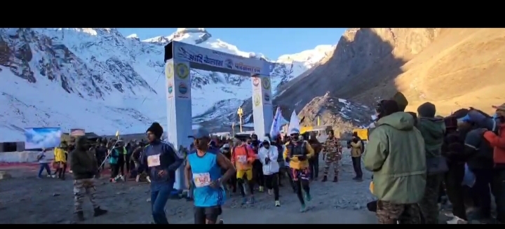 आदि कैलाश में उत्तराखंड की पहली हाई एल्टीट्यूड अल्ट्रा रन मैराथन का ऐतिहासिक आयोजन