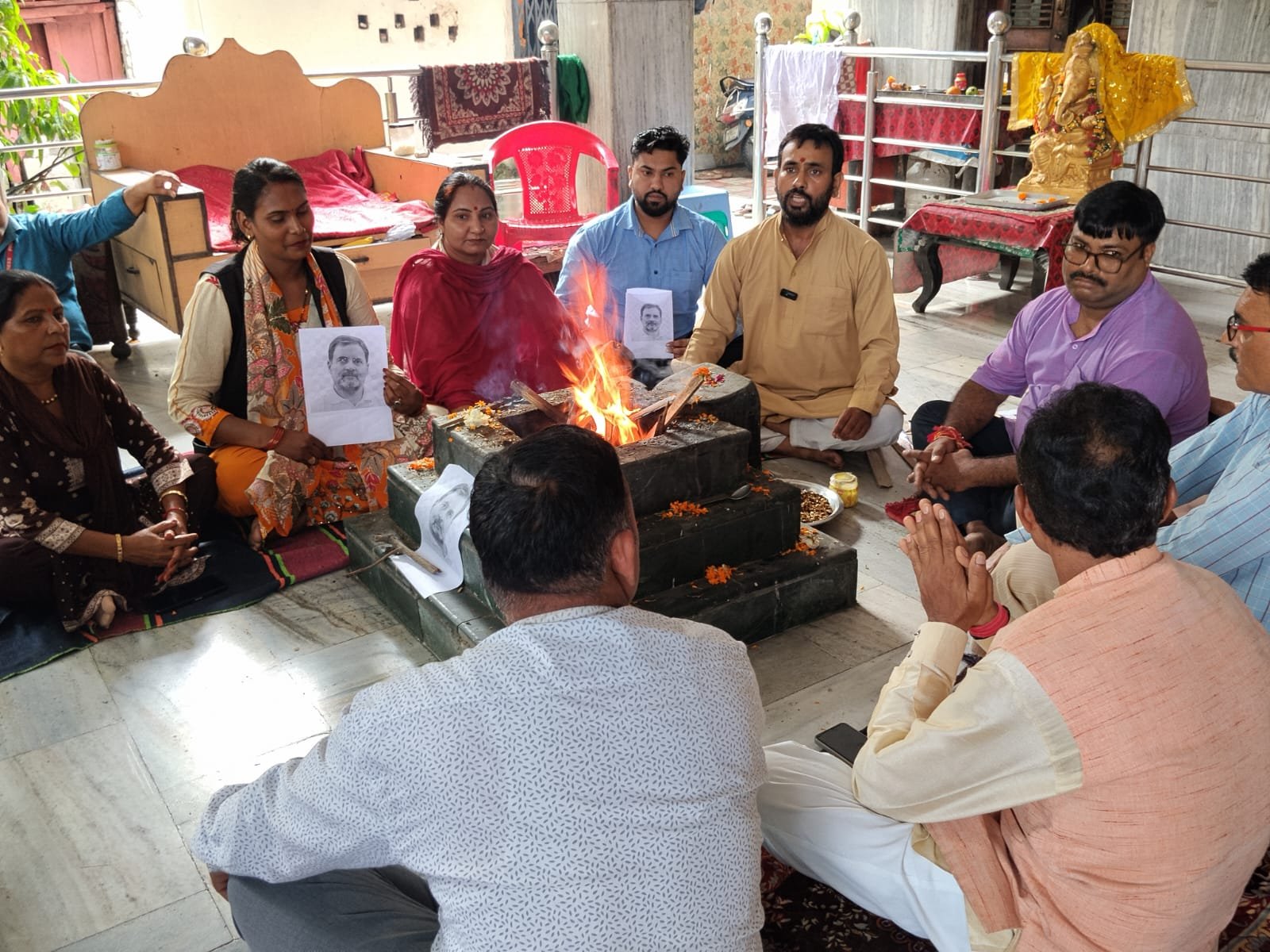 राहुल गांधी की जातीय विभाजनकारी सोच के विरुद्ध पंचायती मंदिर में हुआ बुद्धि-शुद्धि हवन