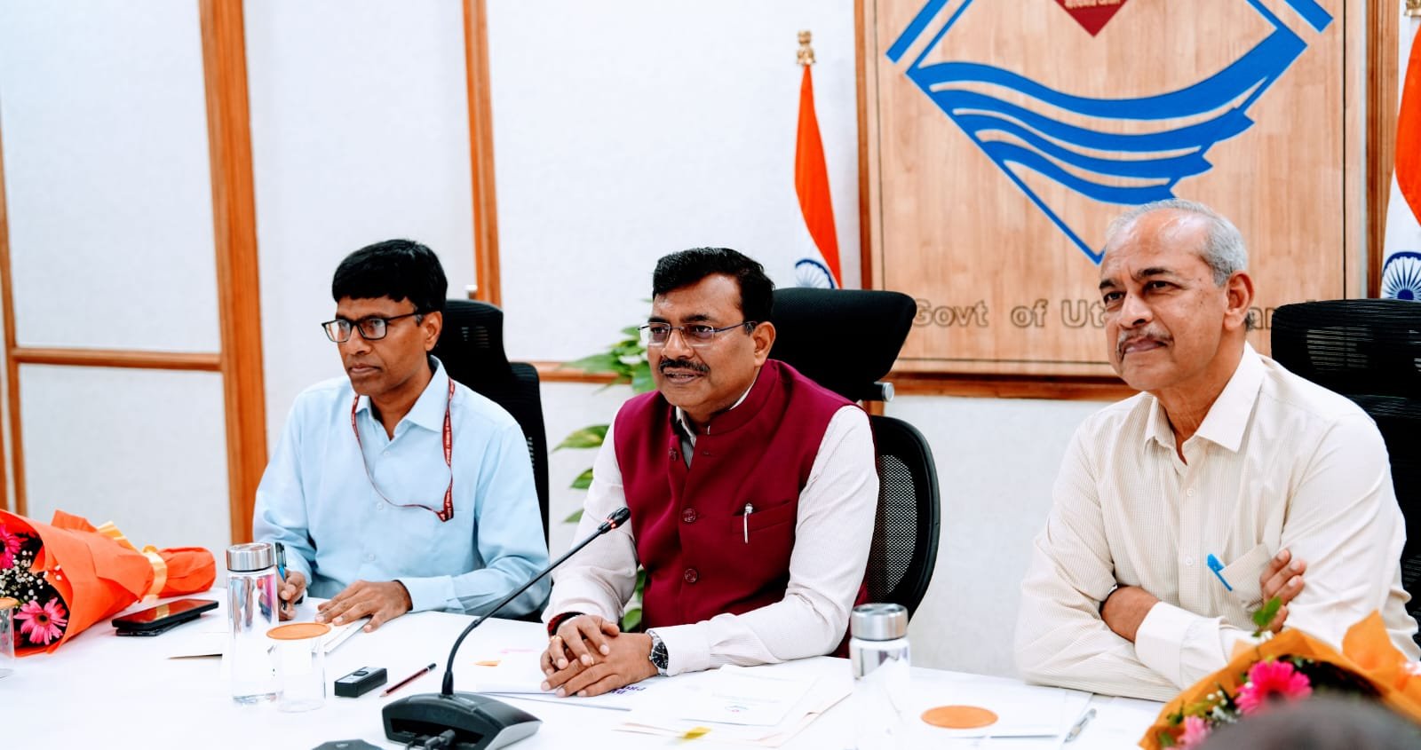 मुख्य सचिव की अध्यक्षता में हुई नीति आयोग के सदस्यों एवं शासन के मध्य बैठक आयोजित